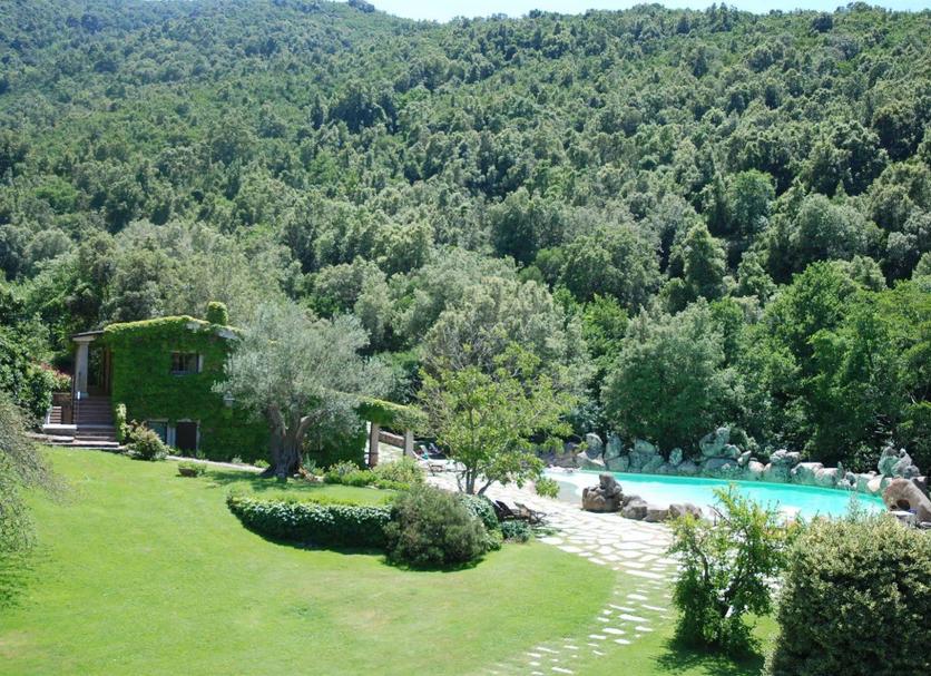 Outdoor view Photo