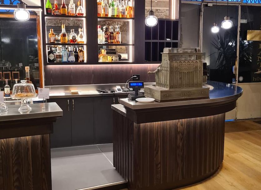 Bar Photo