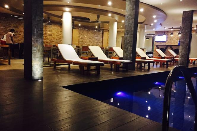 Triton Beach Hotel & Spa