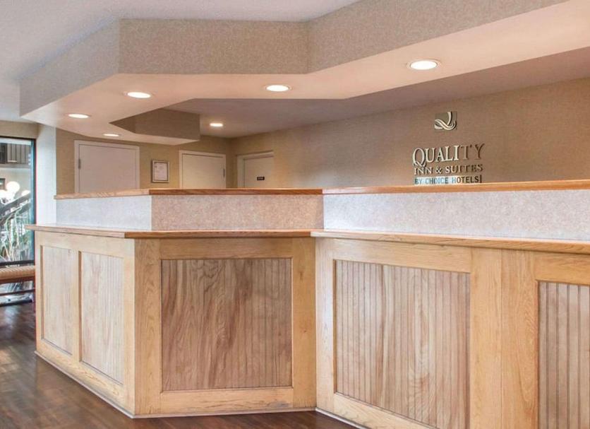 Front desk Photo