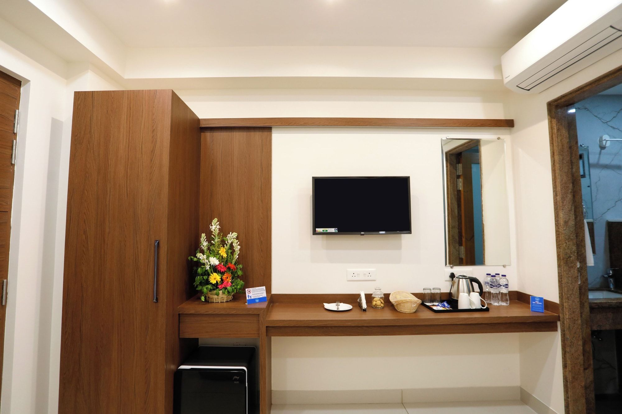 Room amenity