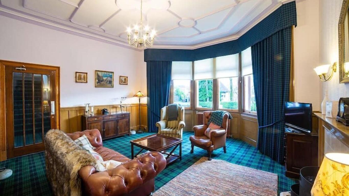 The Douglas Hotel