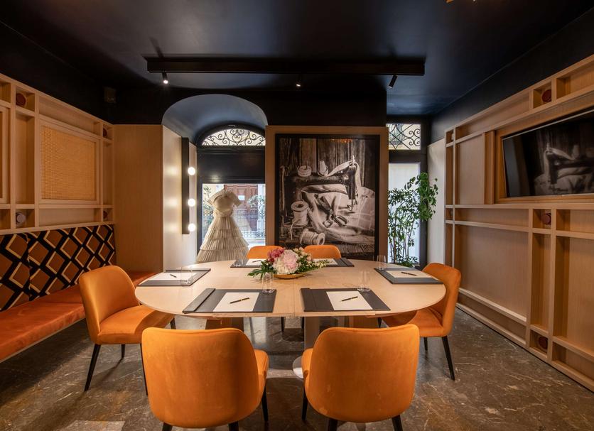 Dining room Photo