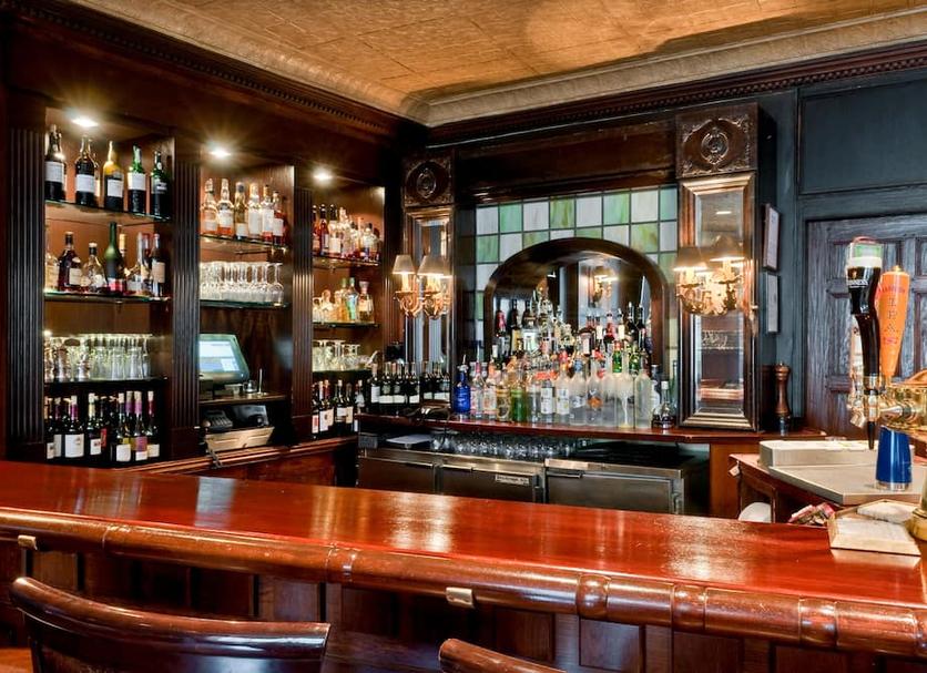 Bar Photo