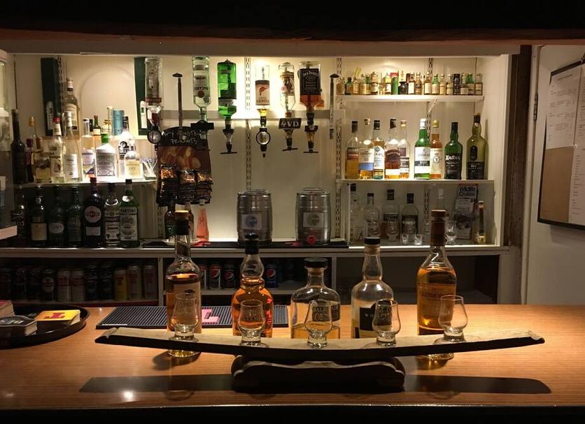 Bar Photo