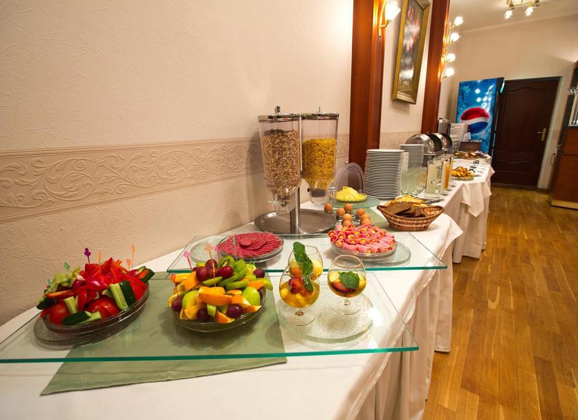 Buffet Photo