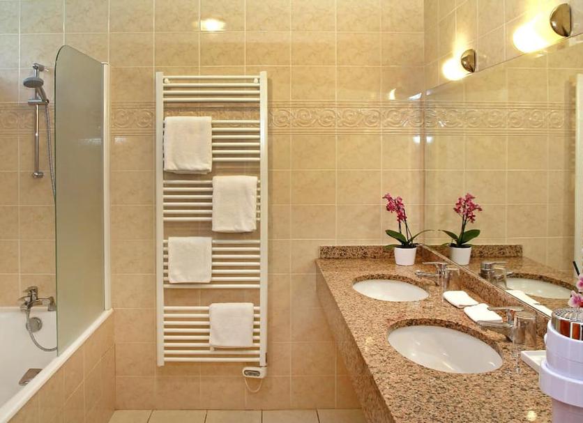 Bathroom Photo
