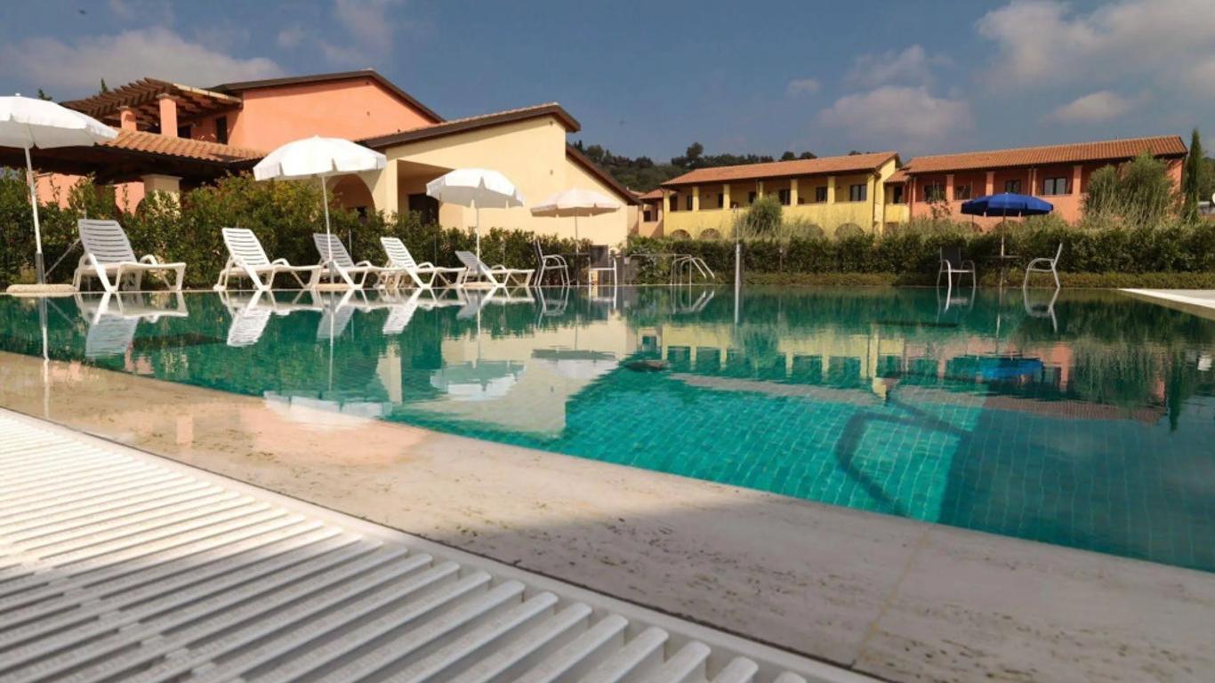 Le Corti Del Sole Residence