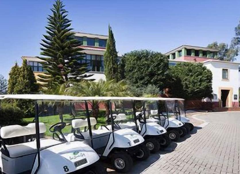 Golf course Photo