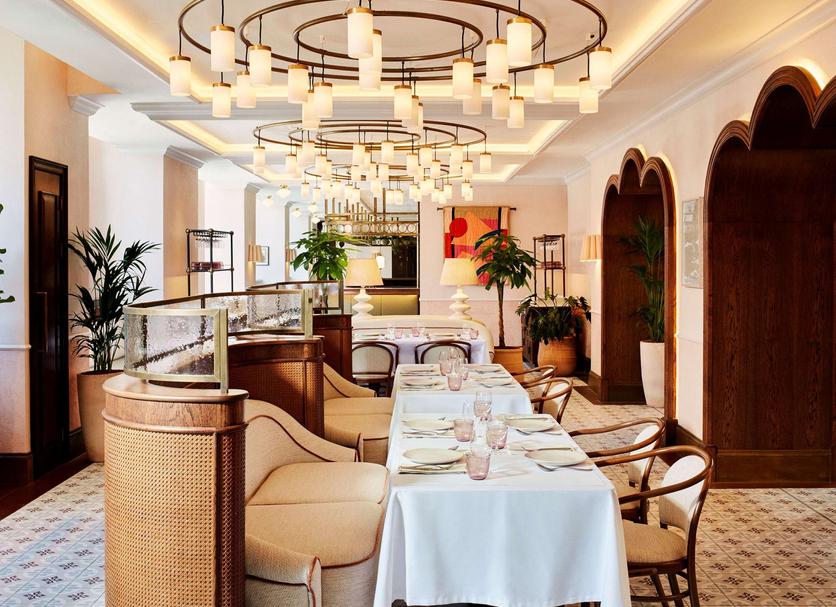 Restaurant Photo