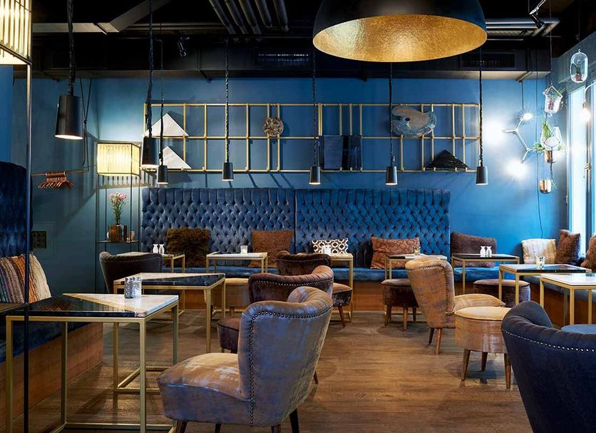 Restaurant Photo