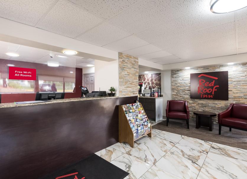 Front desk Photo