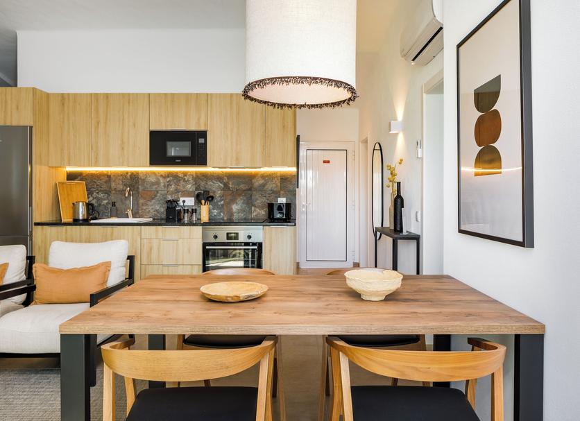 Kitchen Photo