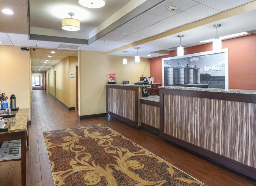Front desk Photo