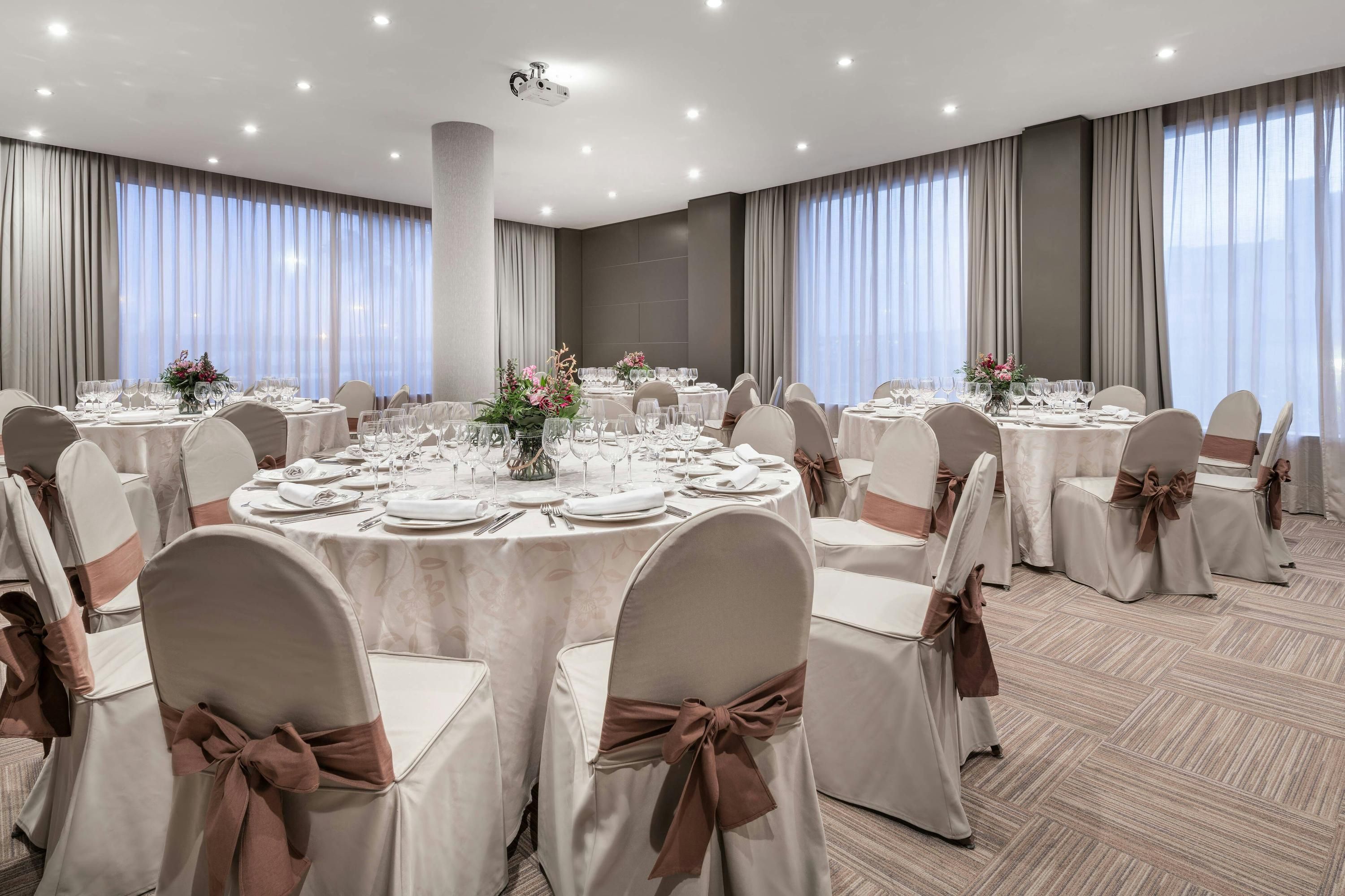 Banquet hall