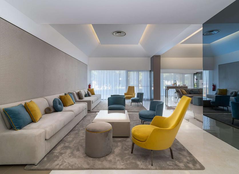 Lounge Photo