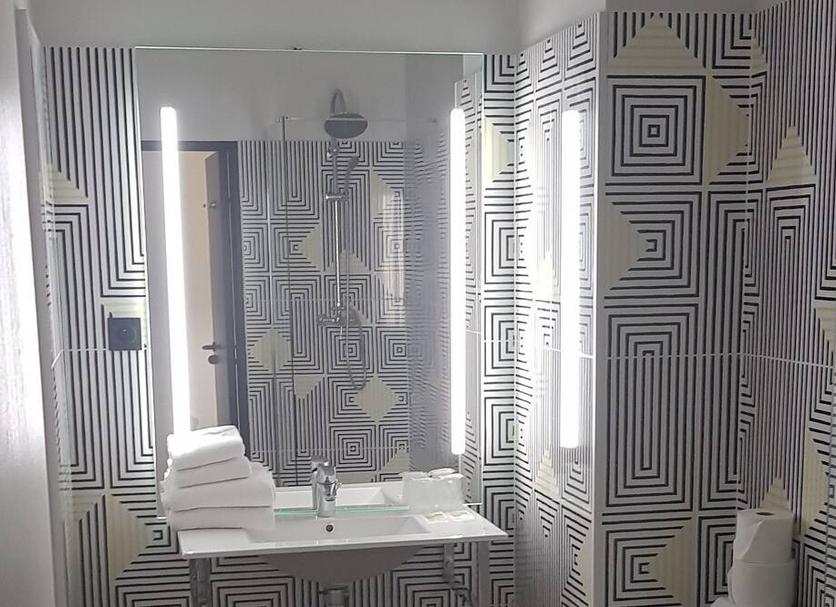 Bathroom Photo