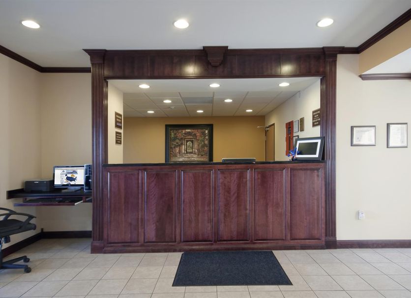 Front desk Photo
