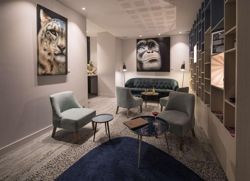 Lounge Photo