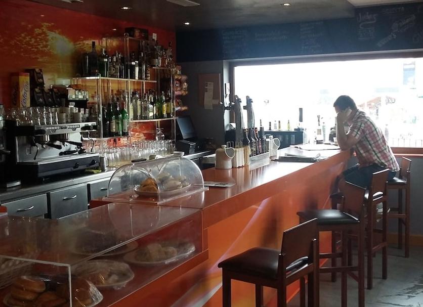 Bar Photo