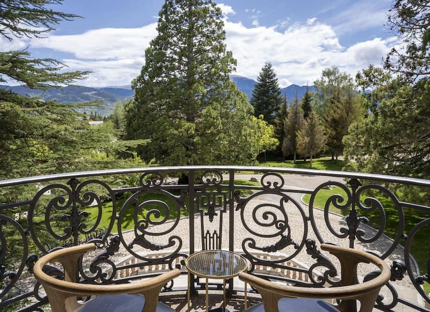 Balcony Photo