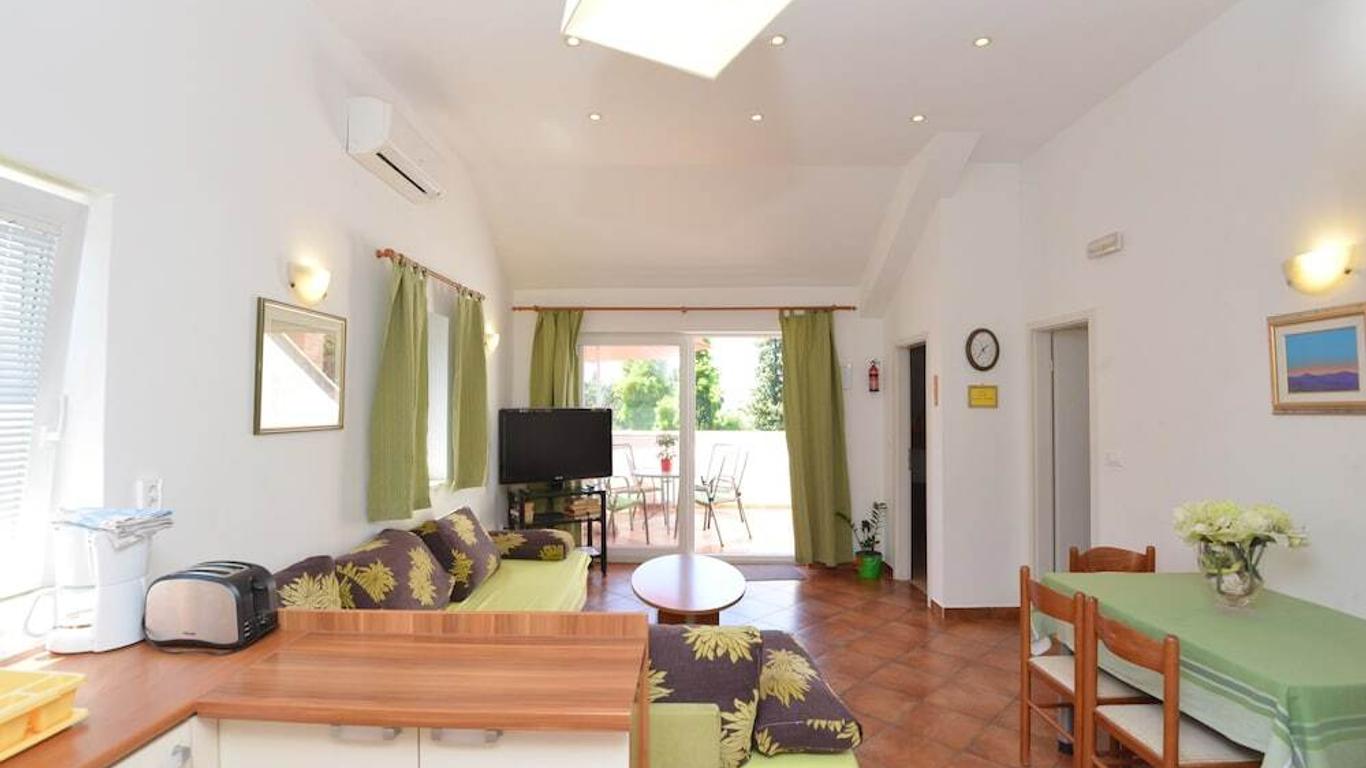 Villa Elly
