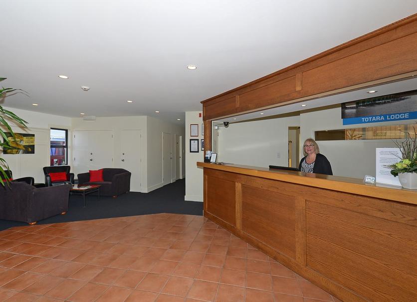 Front desk Photo