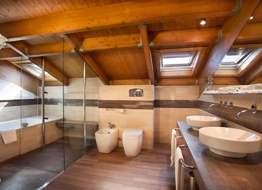 Bathroom Photo