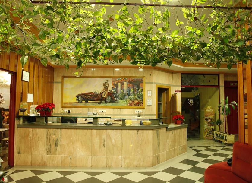 Front desk Photo