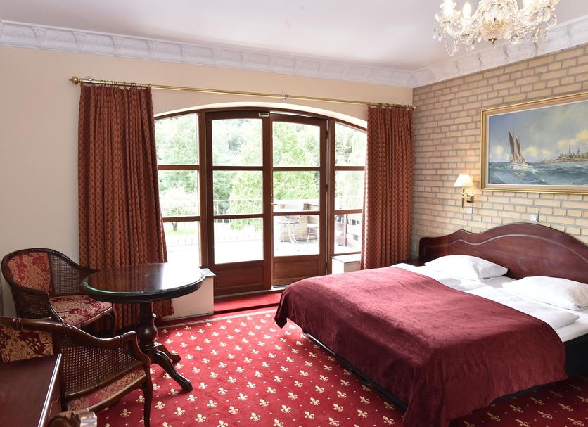 Bedroom Photo