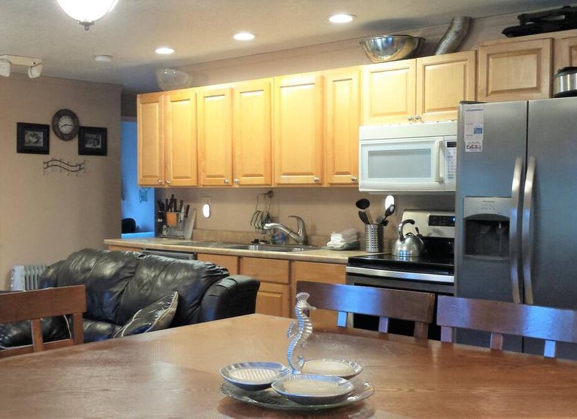 Kitchen Photo