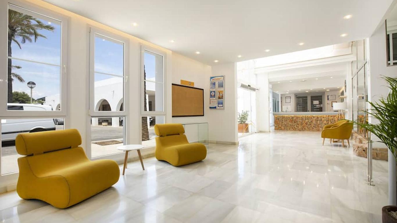 Apartamentos Cala d'Or Playa
