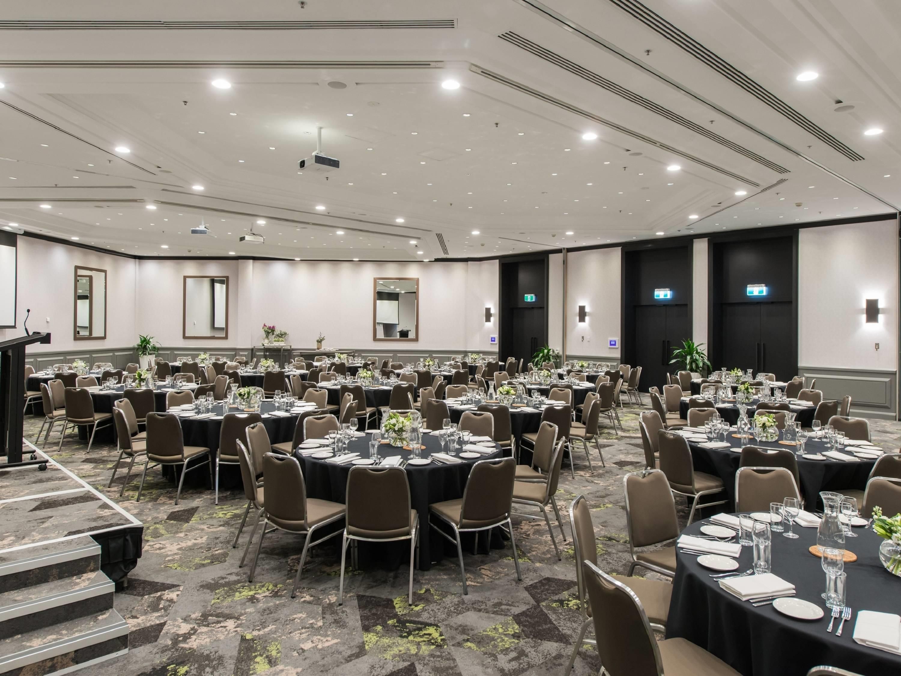 Banquet hall
