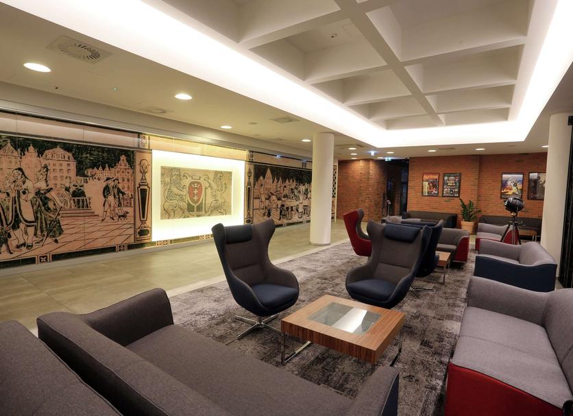 Lounge Photo
