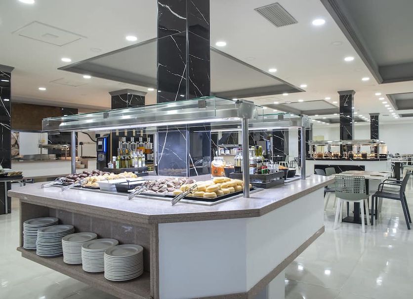 Buffet Photo