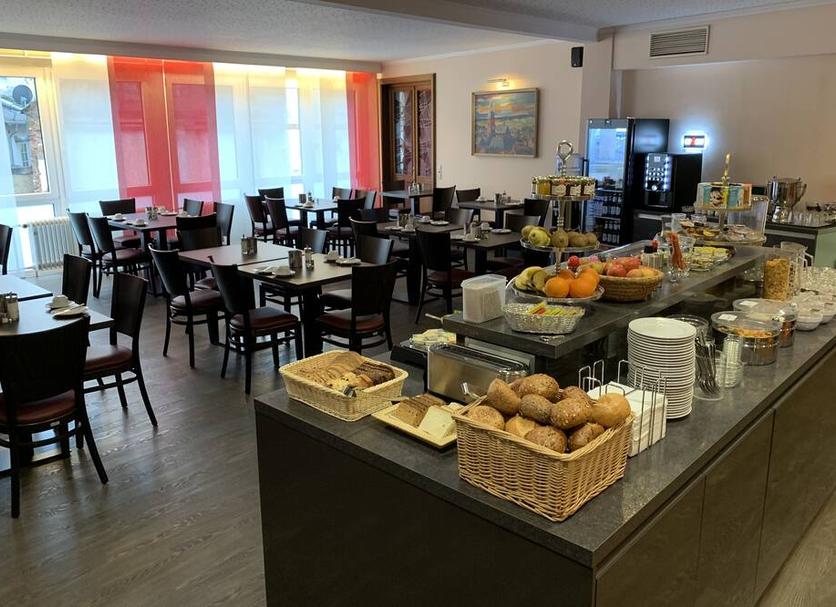 Buffet Photo