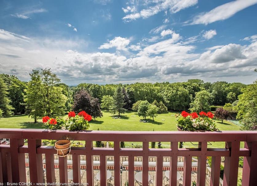 Balcony Photo