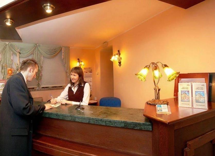 Front desk Photo