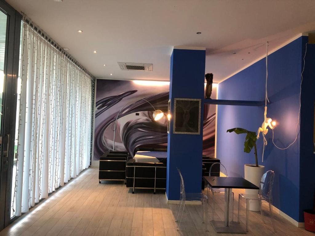 Hotel amenity