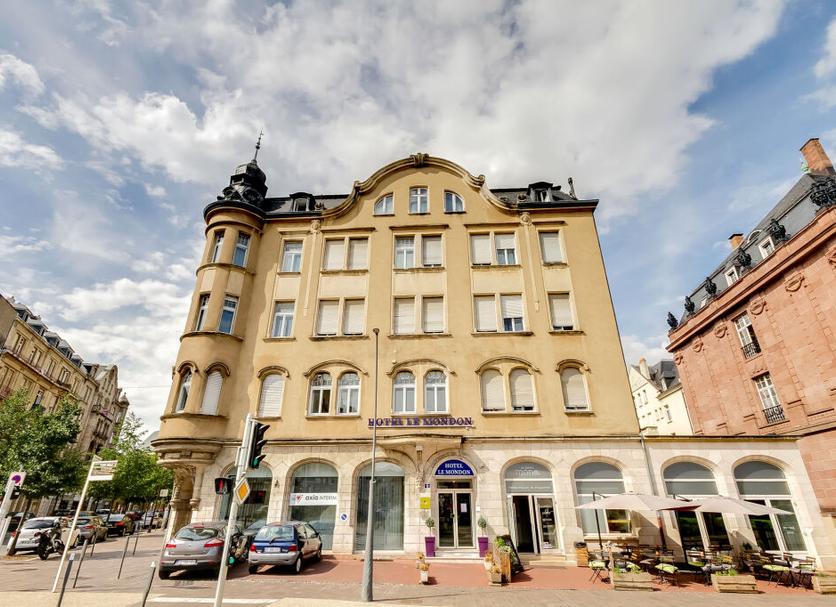 Building Photo