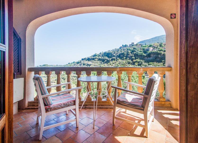 Balcony Photo