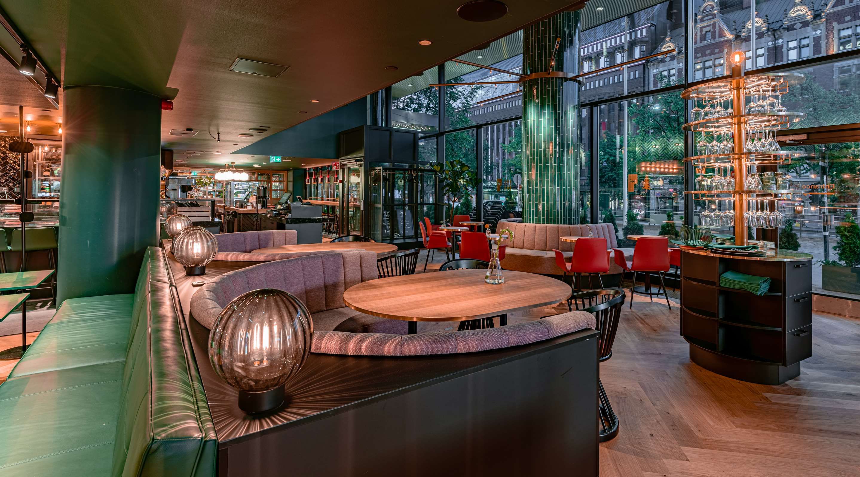 Restaurant
