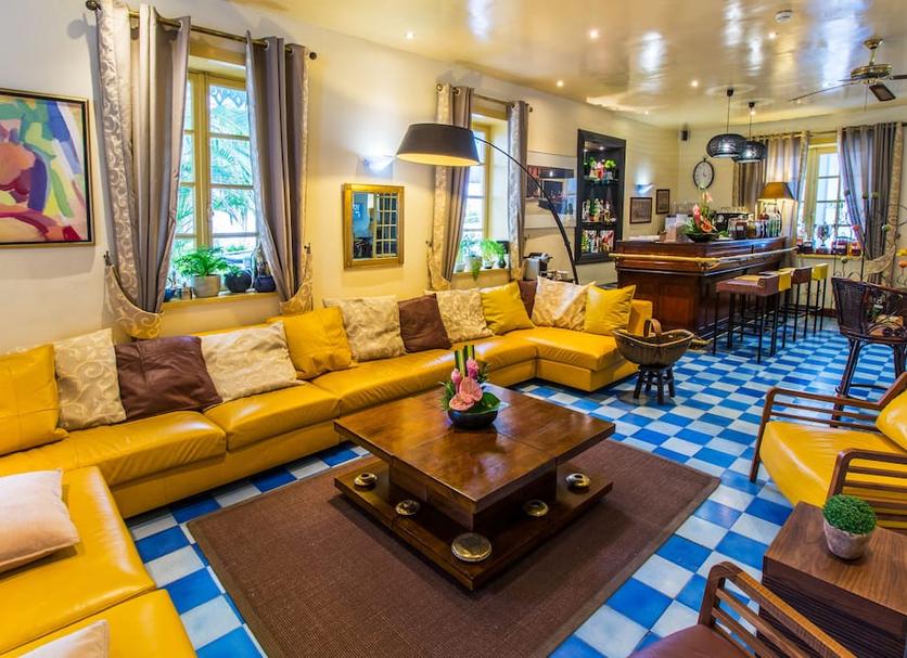 Living room Photo