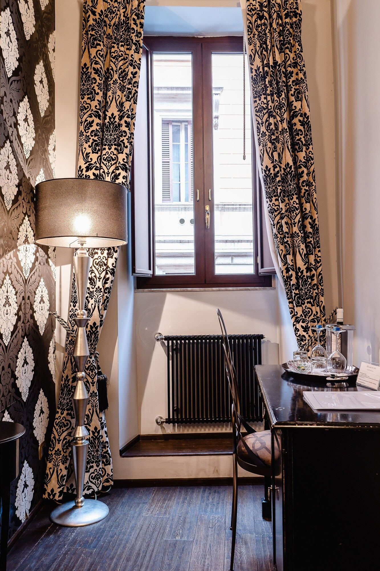Room amenity