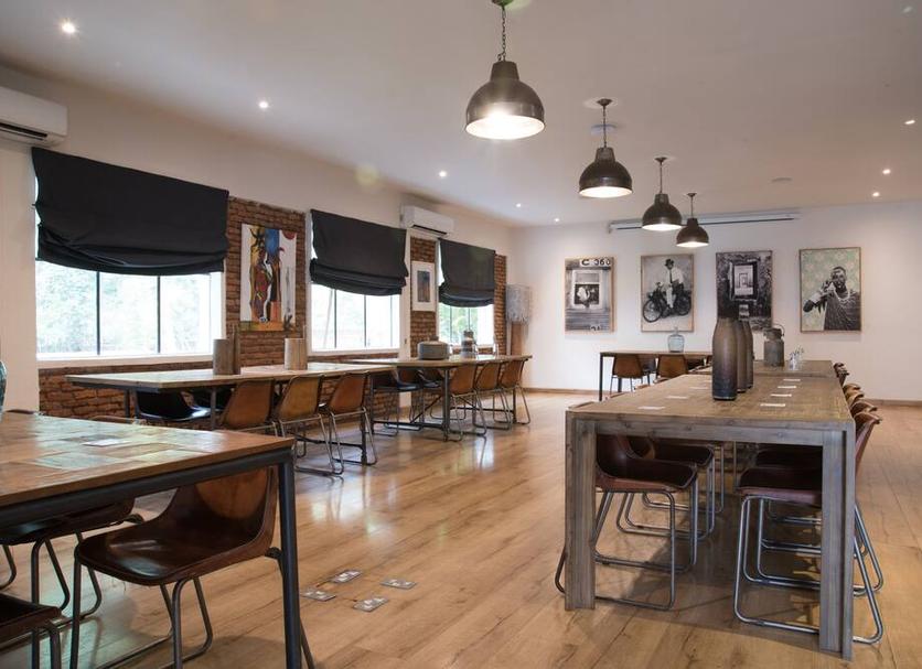 Dining room Photo