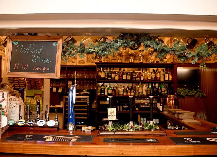 Bar Photo