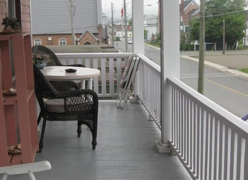 Balcony Photo