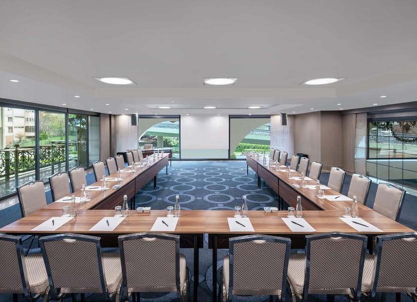 Conference room Photo