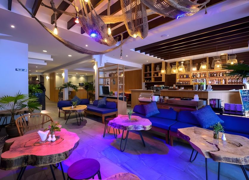 Bar Photo