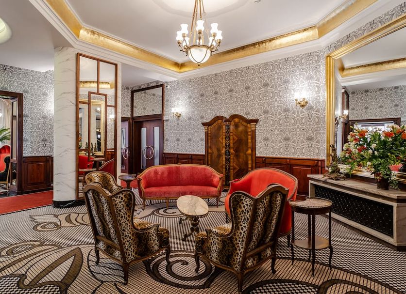 Lobby Photo